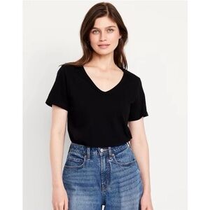 OLD NAVY 🖤 EveryWear V-Neck T-Shirt in ‘Black Jack’